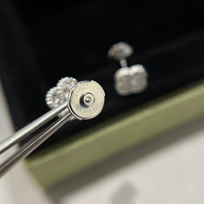 ¡®Aura Jewels¡¯CLOVER MINI DIAMOND STUD EARRINGS